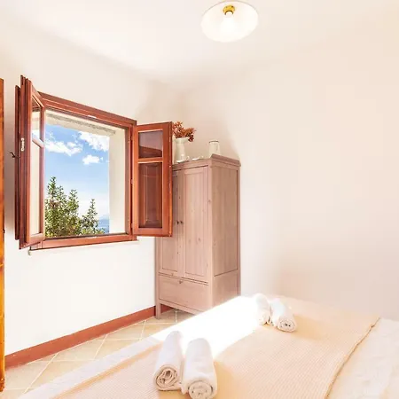 Domu Ala - Bynos Homes Baunei