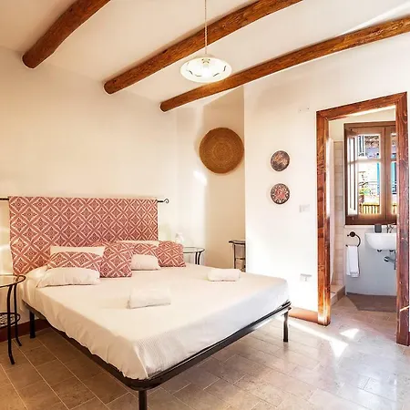 Domu Ala - Bynos Homes Ferienhaus