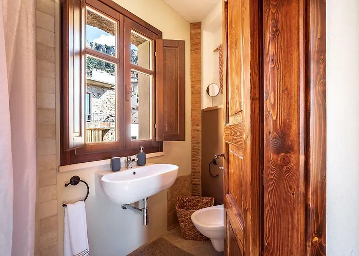 Domu Ala - Bynos Homes Дом отдыха